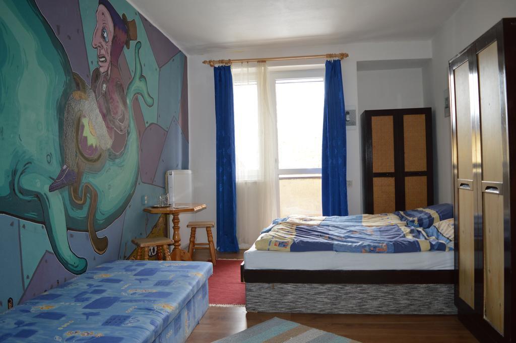 Penzion Centrum Pod Lesom Vysoké Tatry Exterior foto